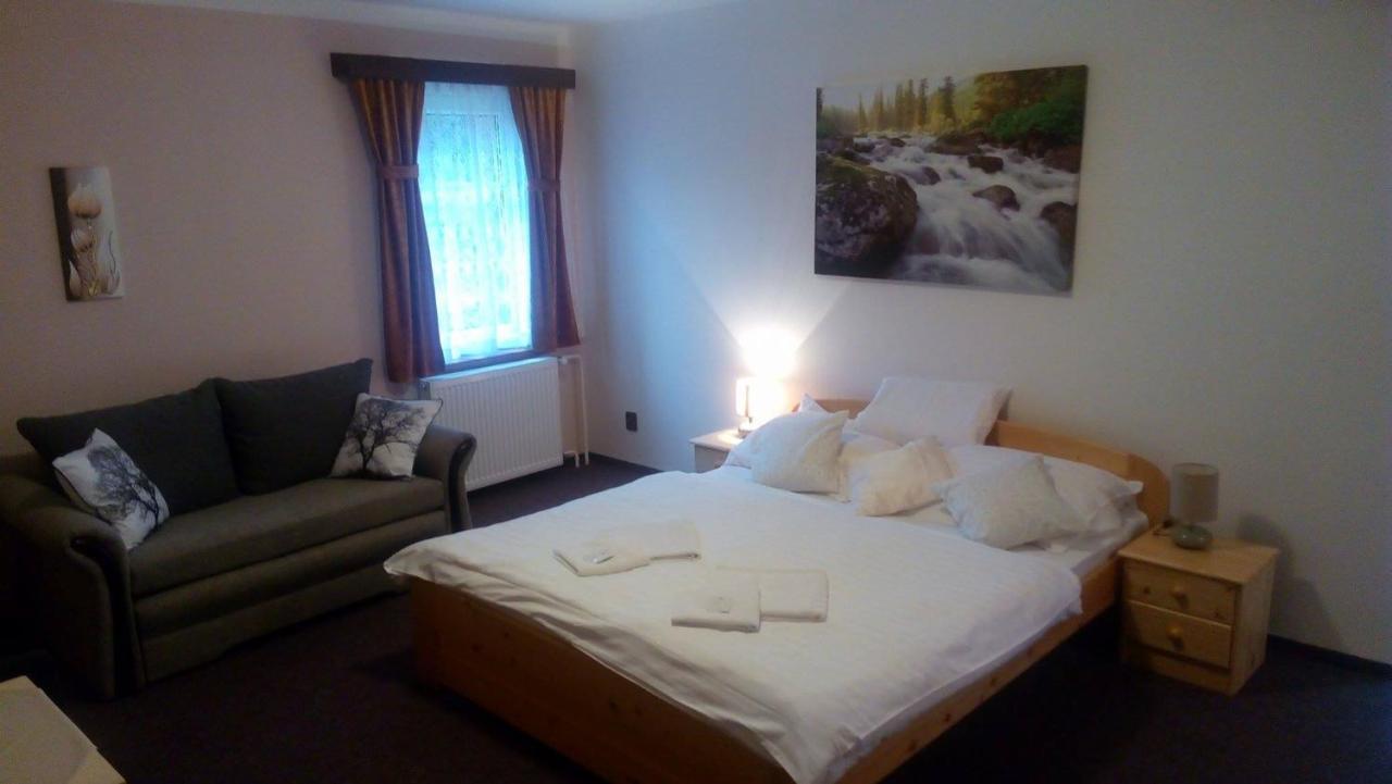 Hotel Garni Belveder ฮเรนสโก ภายนอก รูปภาพ