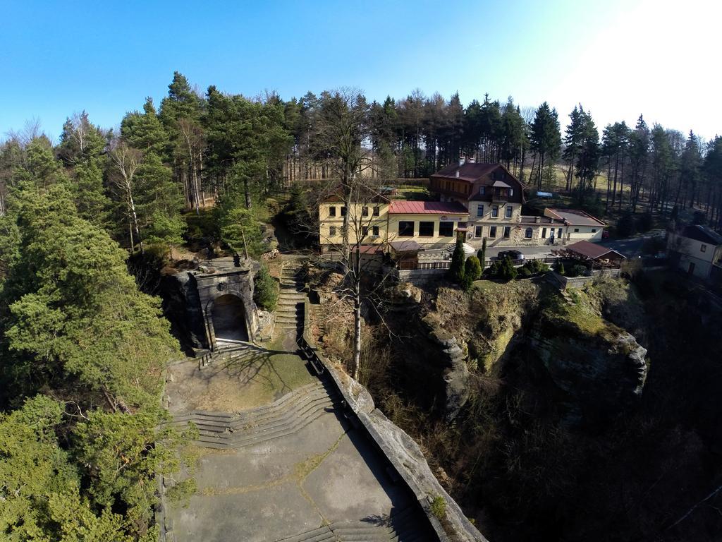 Hotel Garni Belveder ฮเรนสโก ภายนอก รูปภาพ