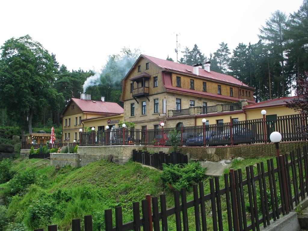 Hotel Garni Belveder ฮเรนสโก ภายนอก รูปภาพ