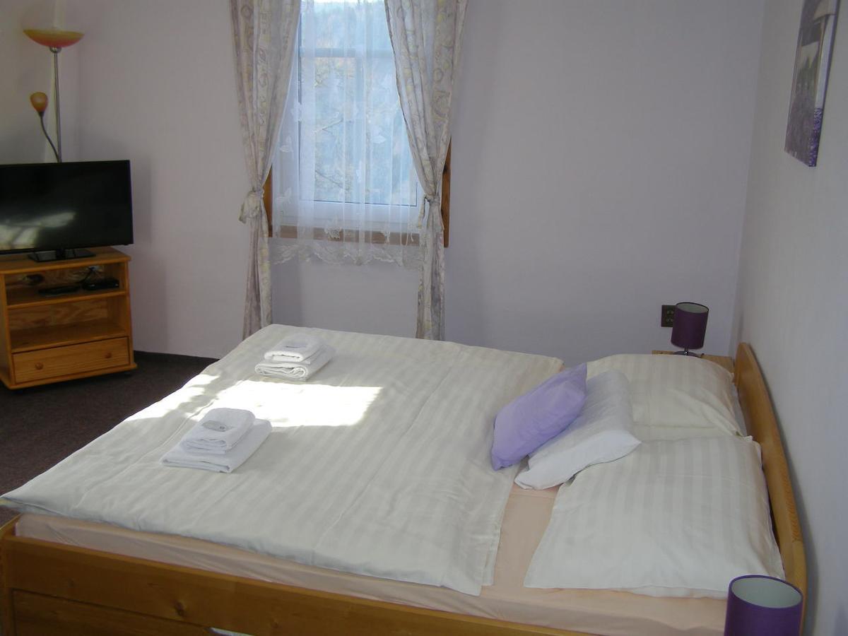Hotel Garni Belveder ฮเรนสโก ภายนอก รูปภาพ
