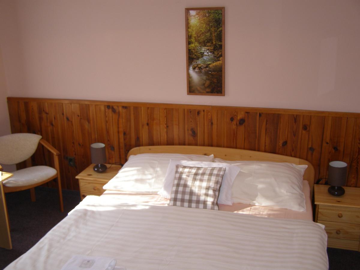 Hotel Garni Belveder ฮเรนสโก ภายนอก รูปภาพ