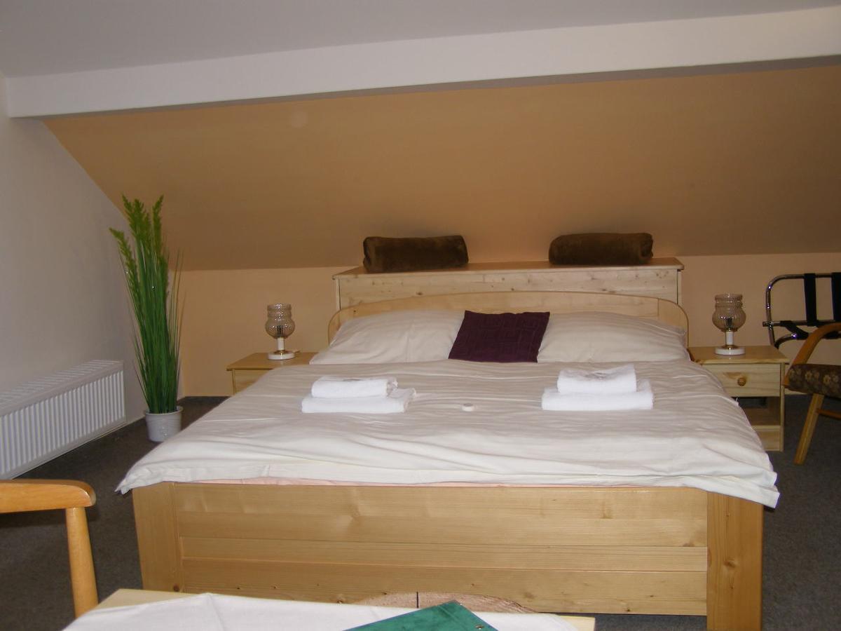 Hotel Garni Belveder ฮเรนสโก ภายนอก รูปภาพ