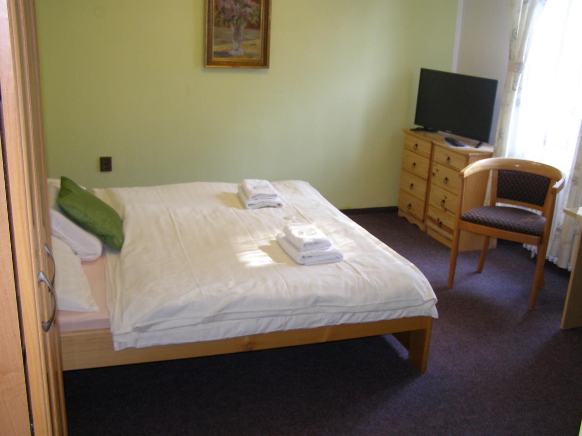 Hotel Garni Belveder ฮเรนสโก ภายนอก รูปภาพ